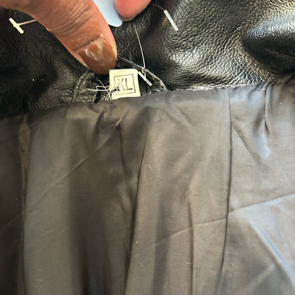 Black Leather Trench Jacket - Picture 5 of 9